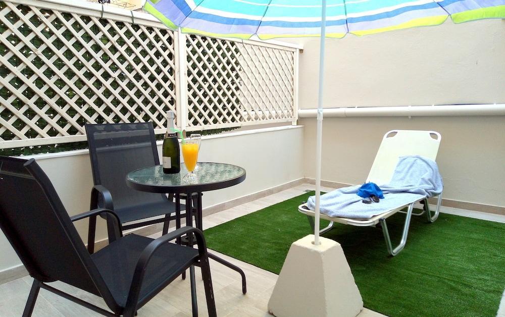 Caravel Hotel Apartments Ixia  Exterior foto