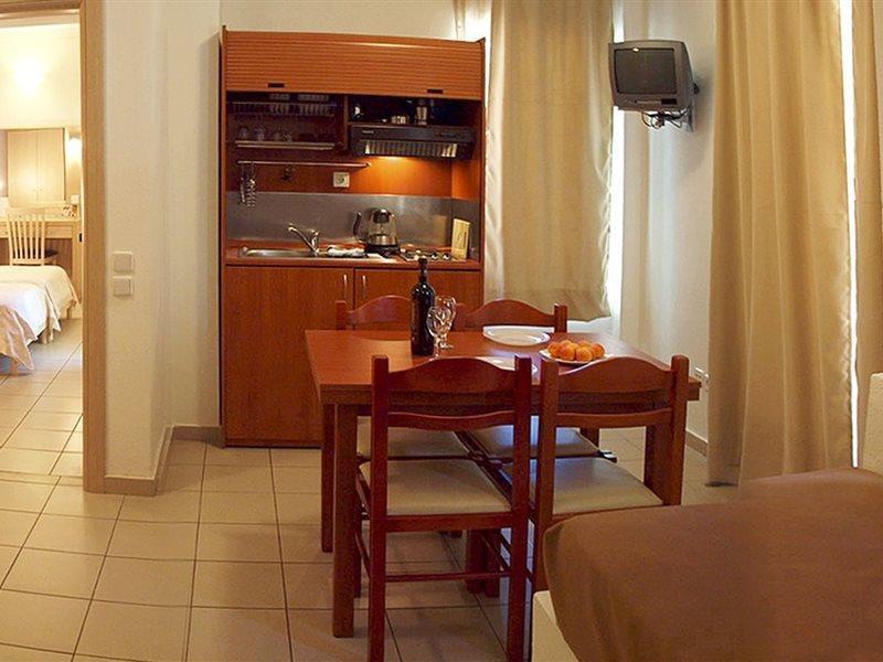 Caravel Hotel Apartments Ixia  Exterior foto