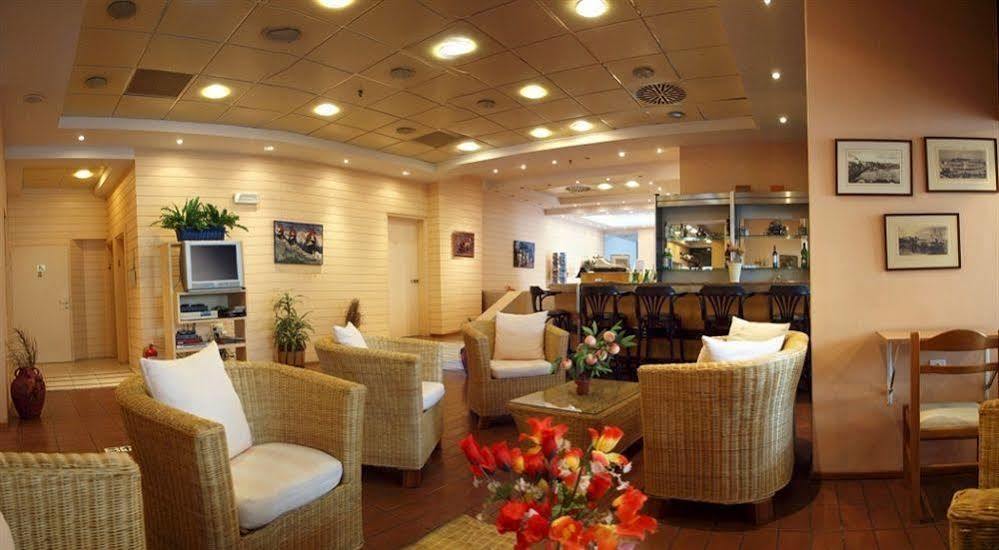 Caravel Hotel Apartments Ixia  Exterior foto